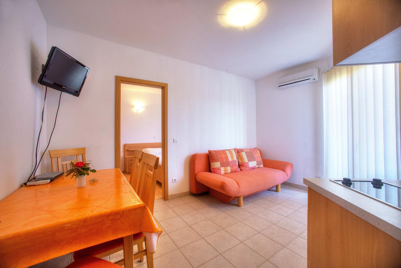 Villa D&I Vodice Eksteriør billede